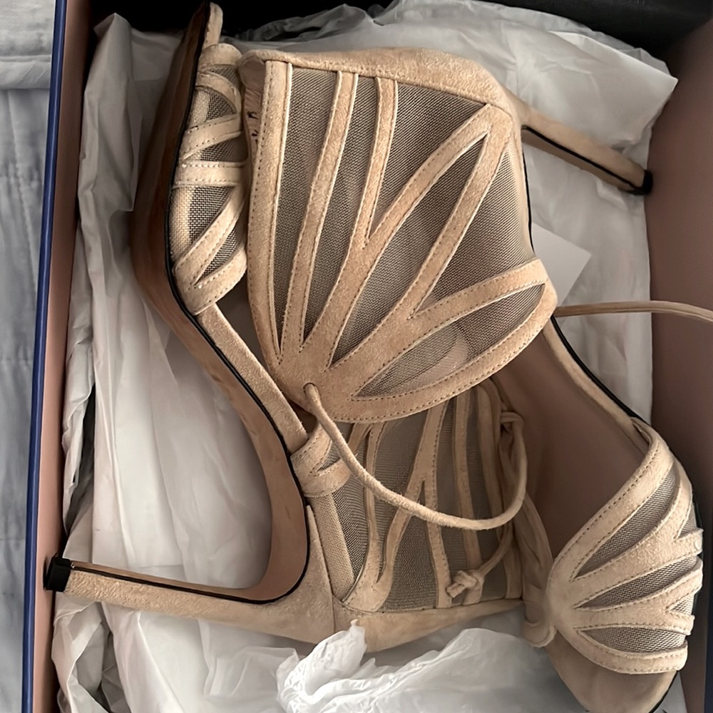 Stuart Weitzman nude sandals 8.5